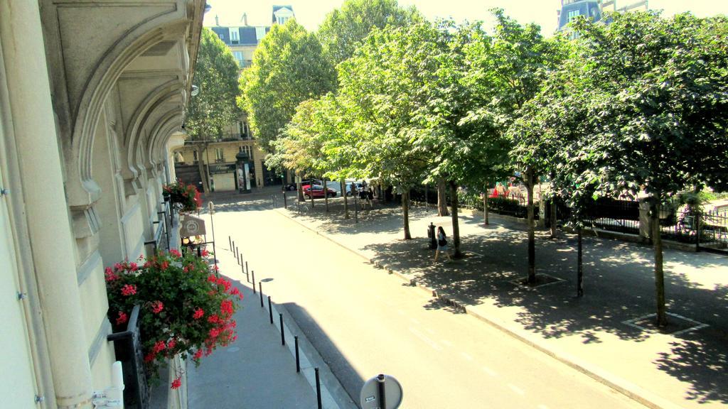 Hotel Du Square D'Anvers Paris Exterior photo